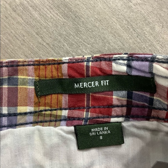 Women's Eddie Bauer 8 M Medium Shorts Mercer Fit Khakis Chino Bermuda Red Blue - Picture 8 of 10